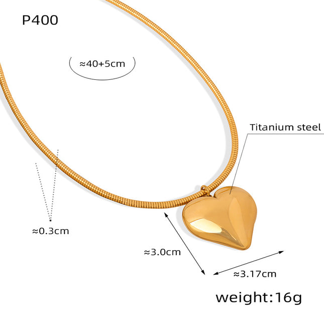 Femme Necklace