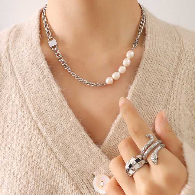 Teresa Necklace