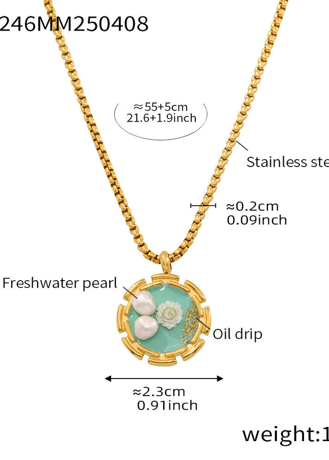 Muffin Necklace