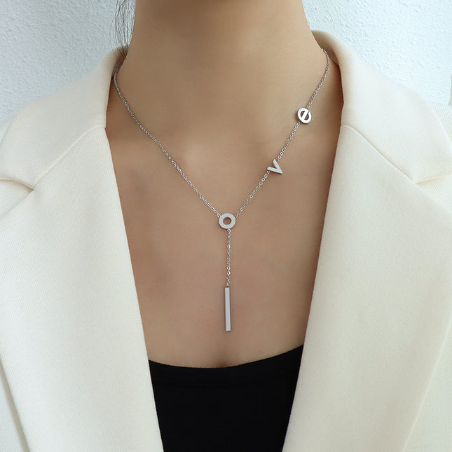 marka European and American ins cold wind wild titanium steel plated 18k gold love pendant accessories clavicle necklace women's jewelry