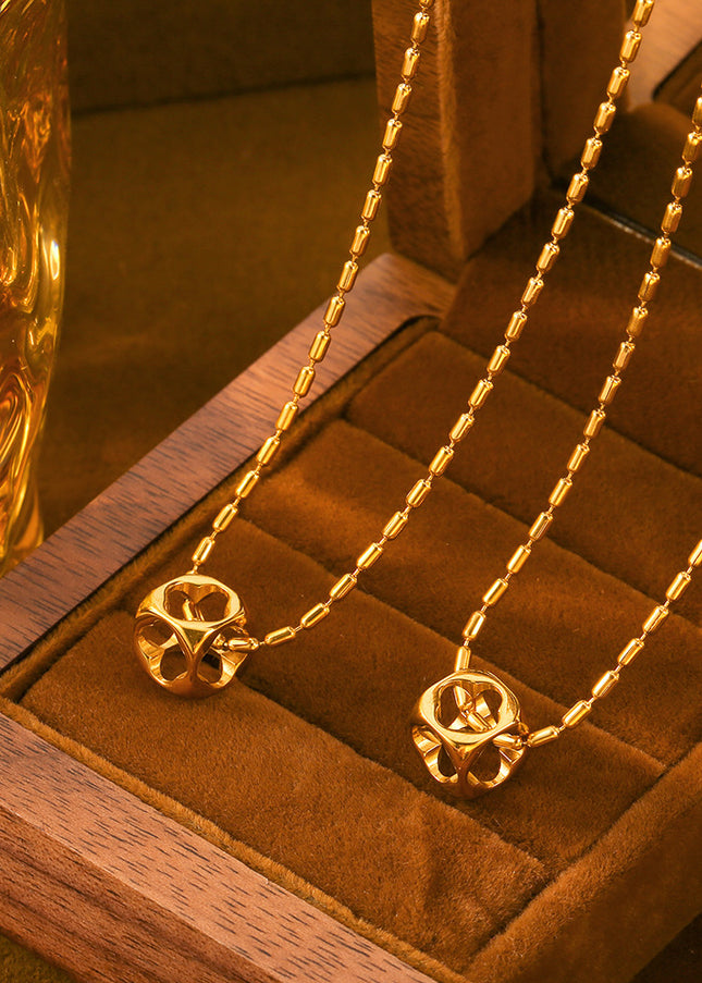 ins casual vacation style niche simple rice bead chain jewelry personality hollow square pendant titanium steel gold-plated necklace