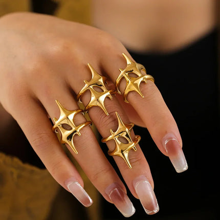 Tiara Ring