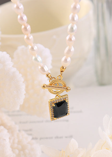 Natural freshwater pearls do not fade luster necklace heavy industry black zircon pendant OT clasp clavicle chain gold-plated jewelry