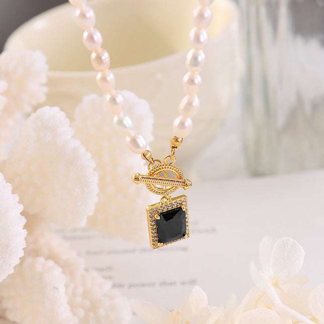 Natural freshwater pearls do not fade luster necklace heavy industry black zircon pendant OT clasp clavicle chain gold-plated jewelry
