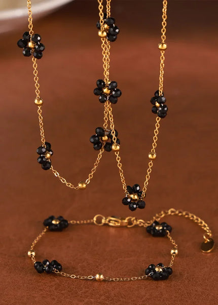 Snowy Necklace