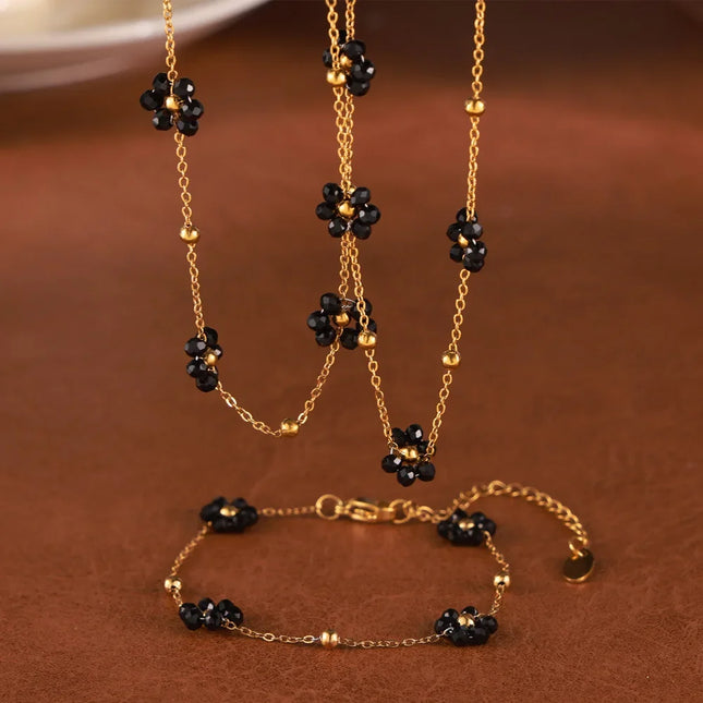 Snowy Necklace