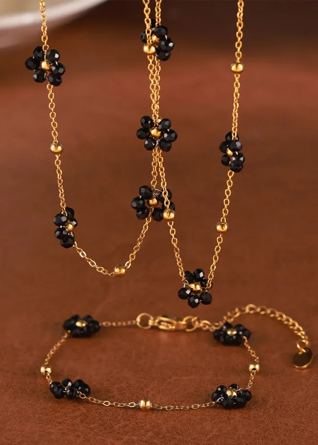 Snowy Necklace