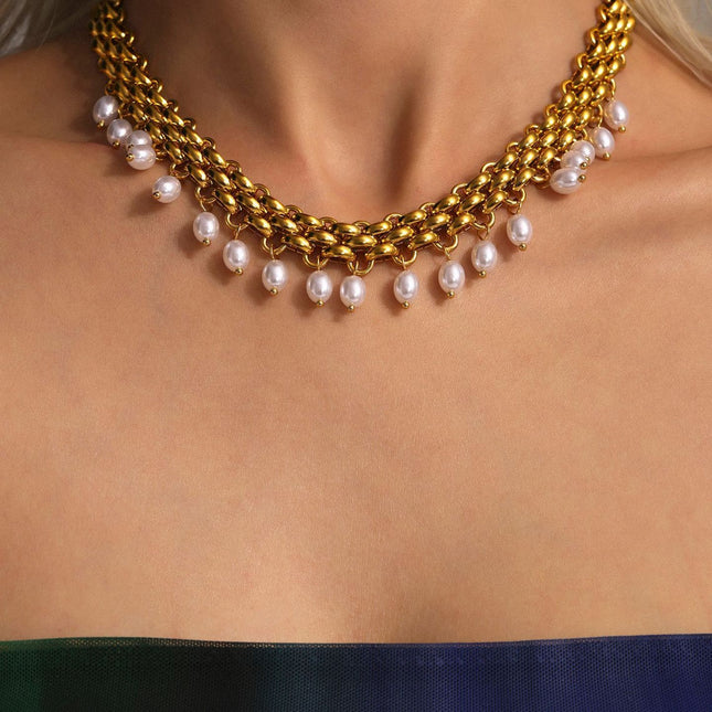 Bowtie Necklace