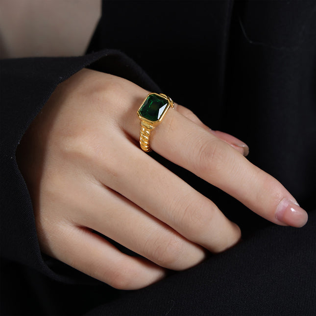 Reina Ring
