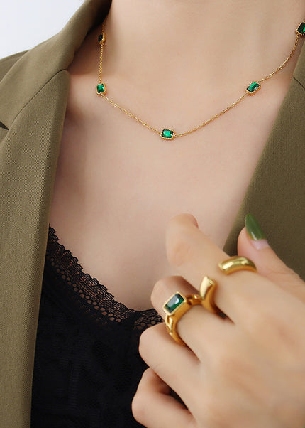Amado Necklace