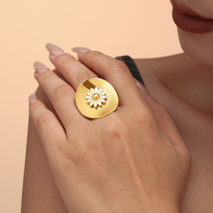 Tippy Ring