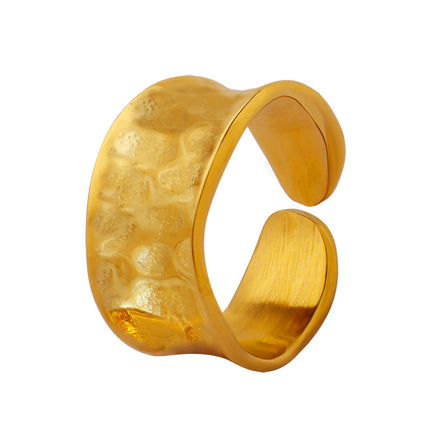 Nuzzle Ring