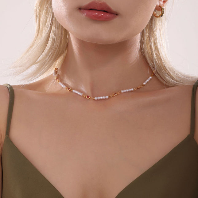 Pipi Necklace