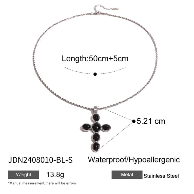 Isle Necklace