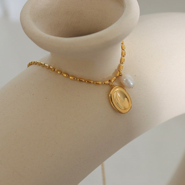 Kept Necklace