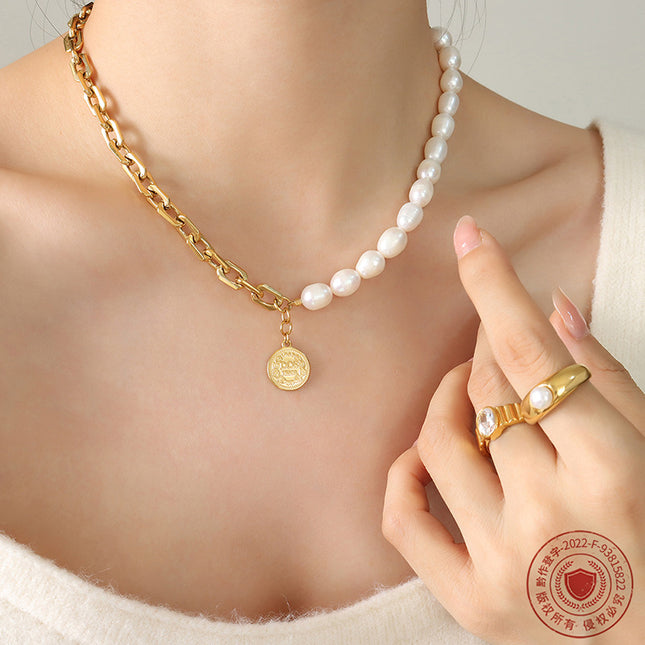 European and American hip-hop does not fade personality, double-sided can be worn freshwater pearl stitching titanium steel thick chain necklace non-fading jewelry