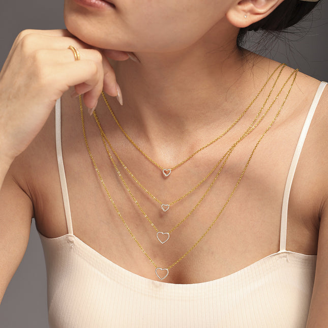 Cruz Necklace