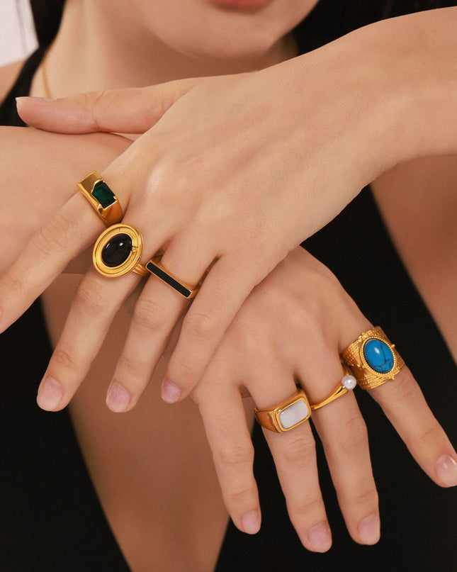 Busta Ring