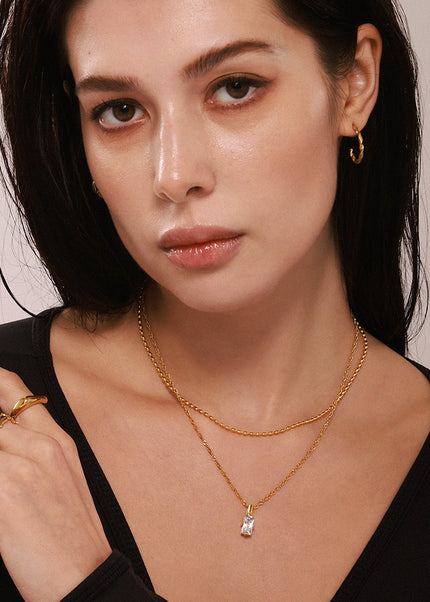 Violet Necklace