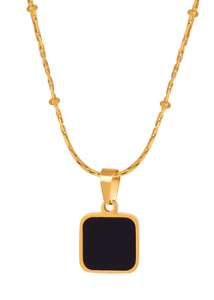 New fashion, retro, light luxury, luxury, niche square pendant, clavicle chain, cross-border personalized design, titanium steel jewelry