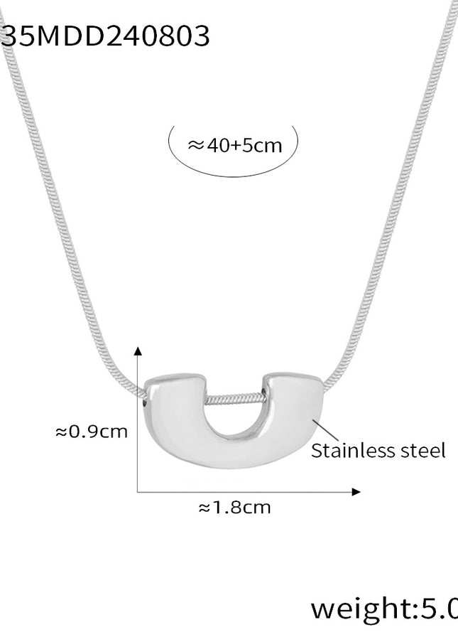 Velvet Necklace