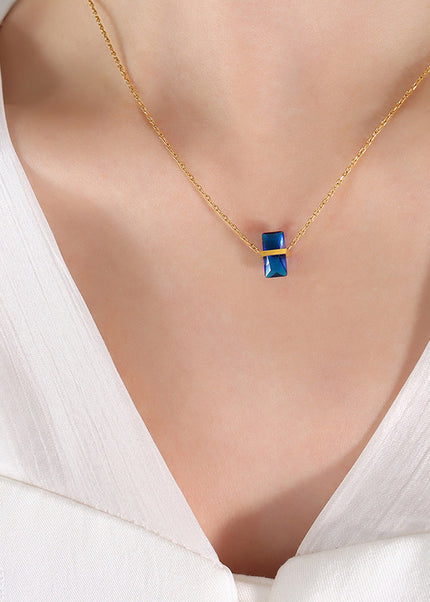 Muffin Necklace