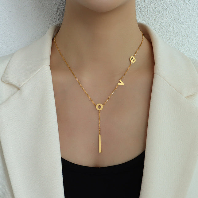 marka European and American ins cold wind wild titanium steel plated 18k gold love pendant accessories clavicle necklace women's jewelry