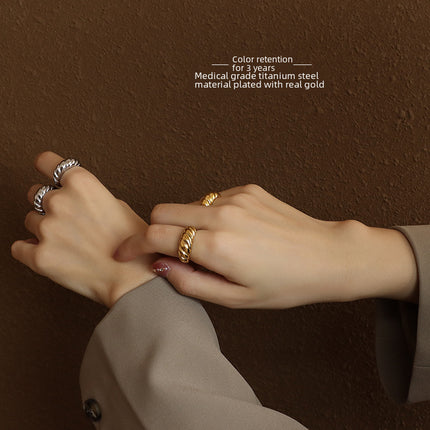 Roxy Ring
