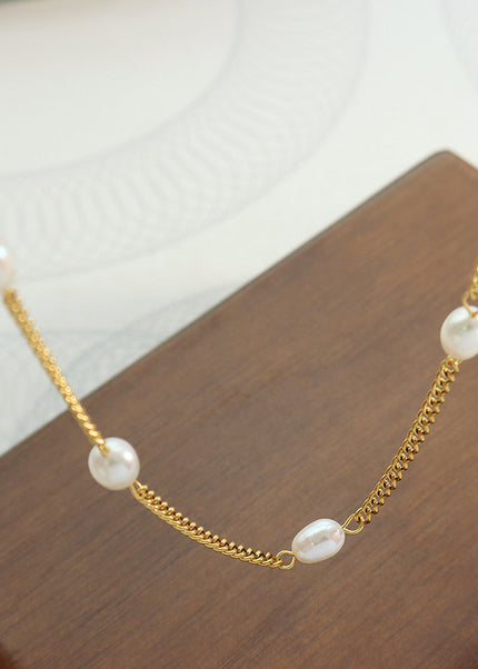 European and American style flat chain personality freshwater pearl splicing chain necklace titanium steel gold-plated clavicle chain manufacturers a piece of delivery