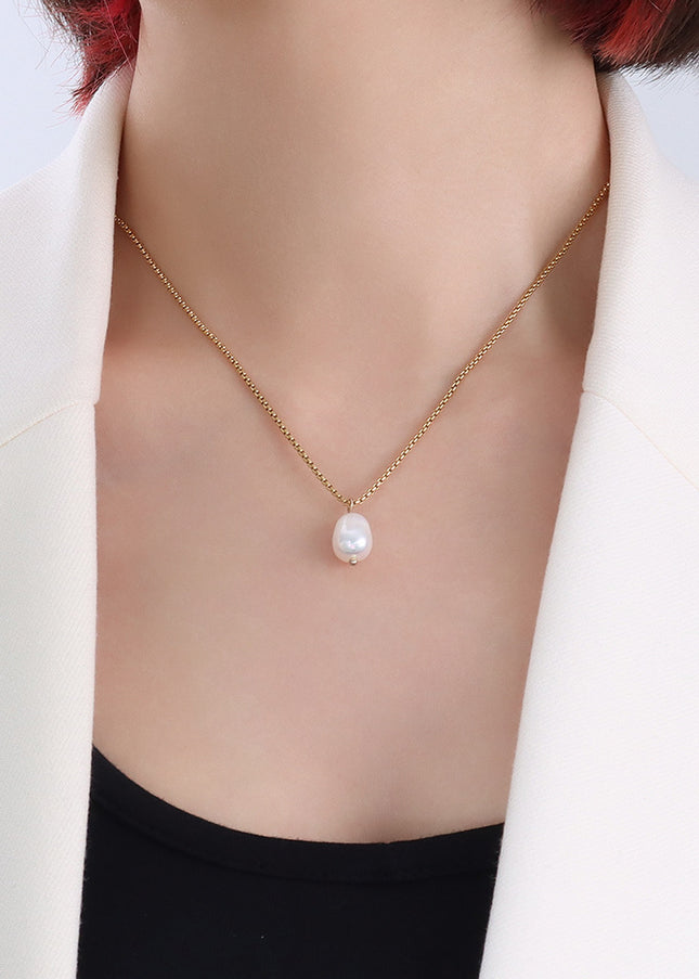 Raval Necklace
