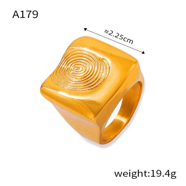Latina Ring