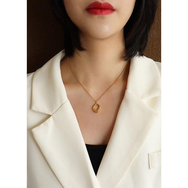 Rosa Necklace