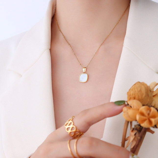 Blissy Necklace