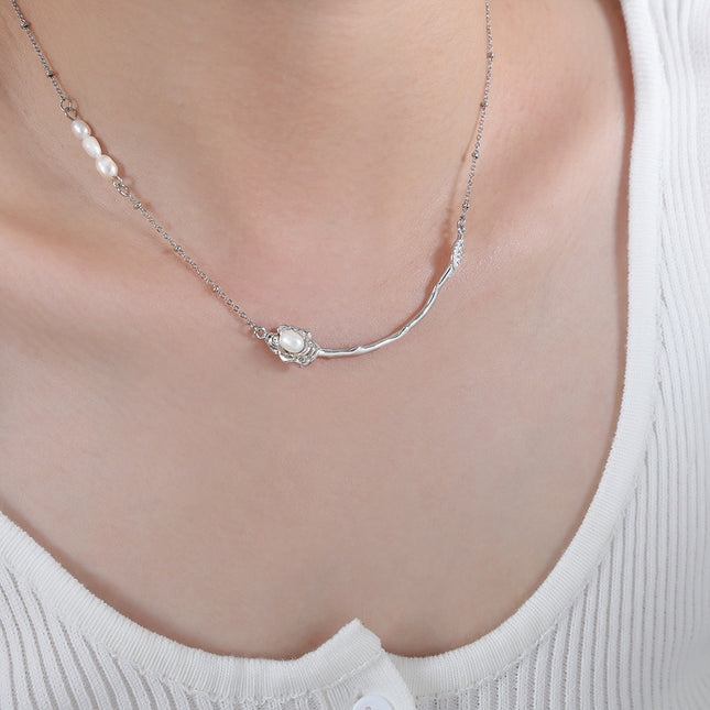Ella Necklace
