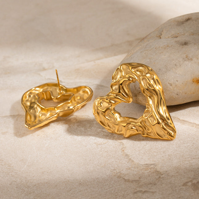 Jieding European and American stainless steel hammer heart stud earrings luxury ins earrings 18k gold titanium steel earrings cross-border