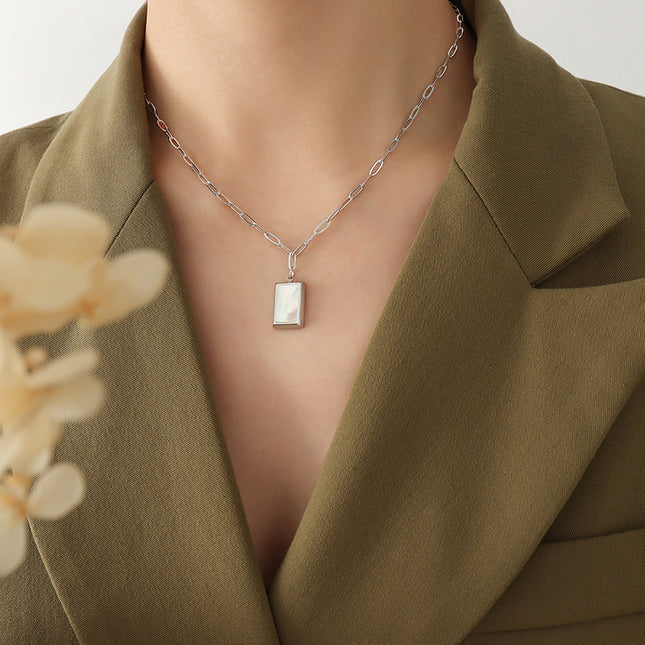 Tanned Necklace