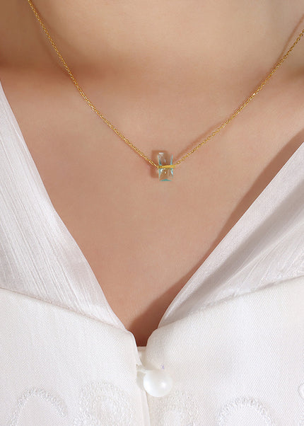 Muffin Necklace