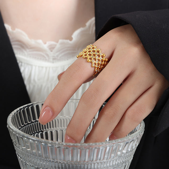 Rivoli Ring