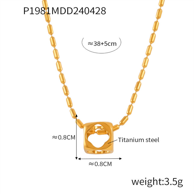 Belle Necklace
