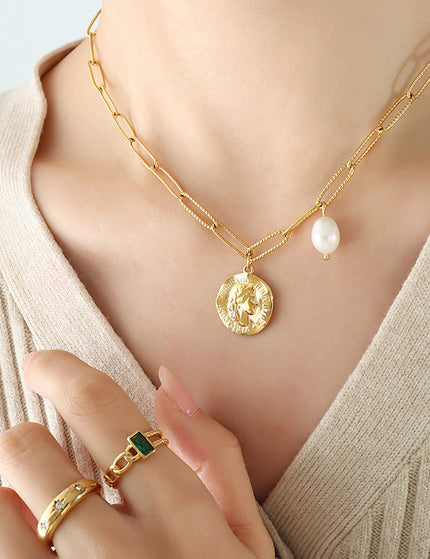 Cana Necklace