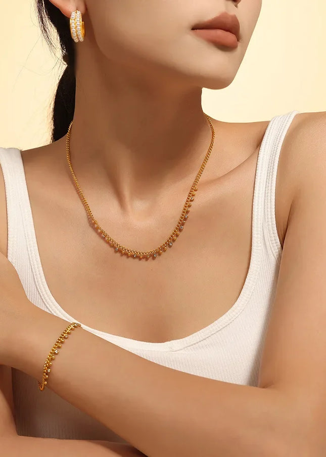 Nicole Necklace