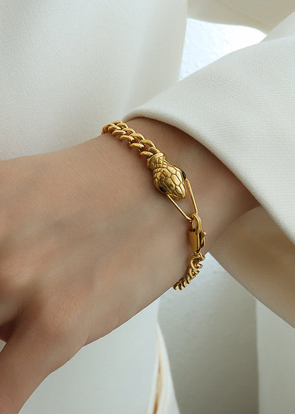 Divina Necklace