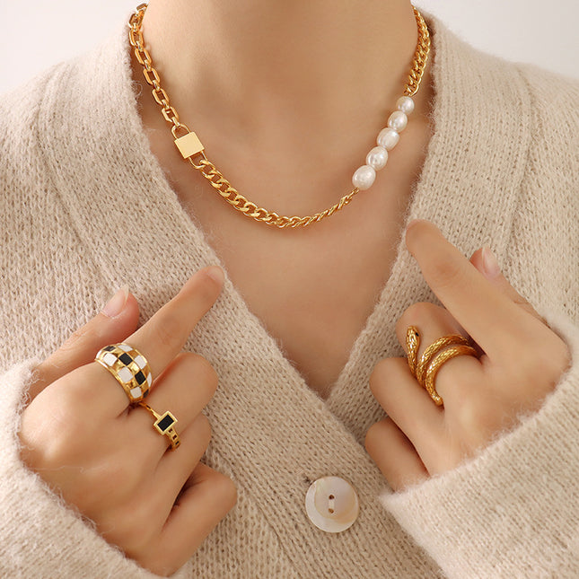 Teresa Necklace