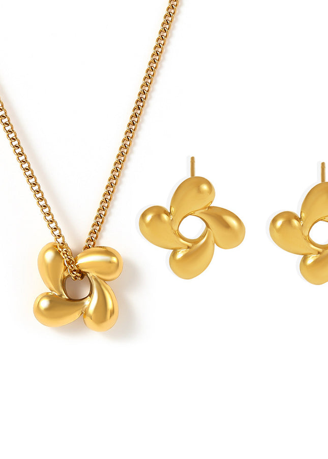 Stella Necklace