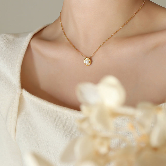 Perfumed Necklace