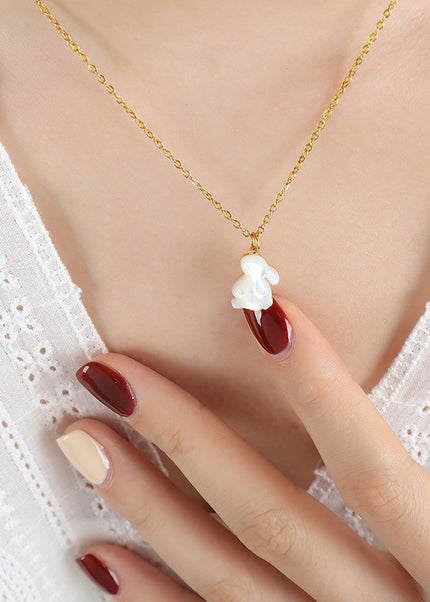 Internet celebrity with the same ins, trendy cute bunny pendant necklace, fashion temperament, niche design, versatile fairy jewelry