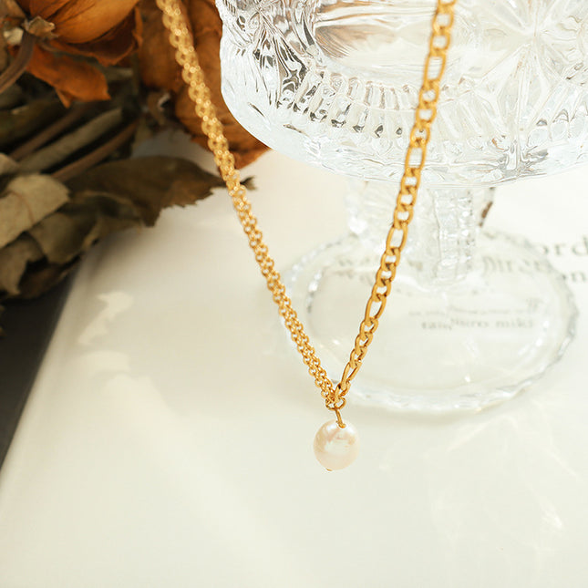 Perto Necklace