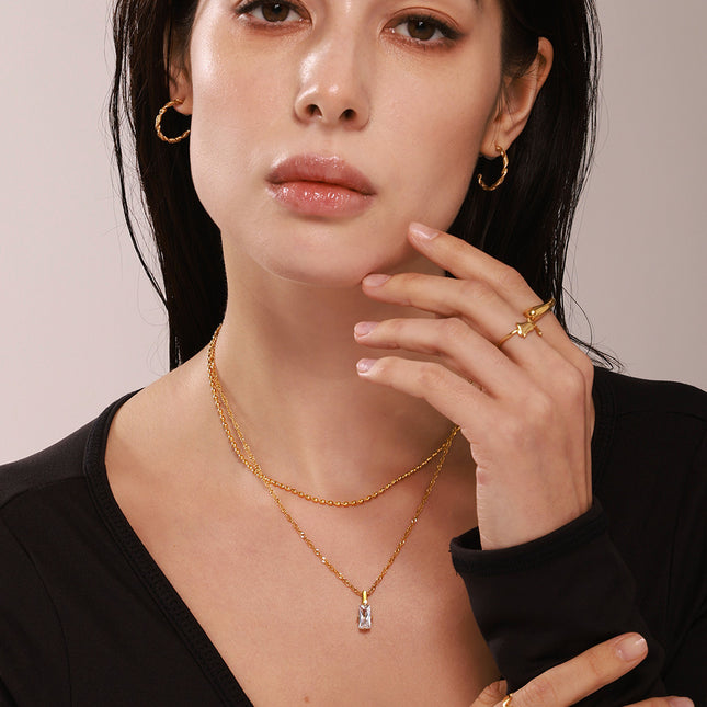Violet Necklace
