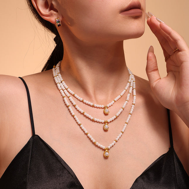 Mystery Li light luxury Shi Jia shell beads beaded handmade necklace female titanium steel plated 18k gold sweet clavicle chain spot wholesale