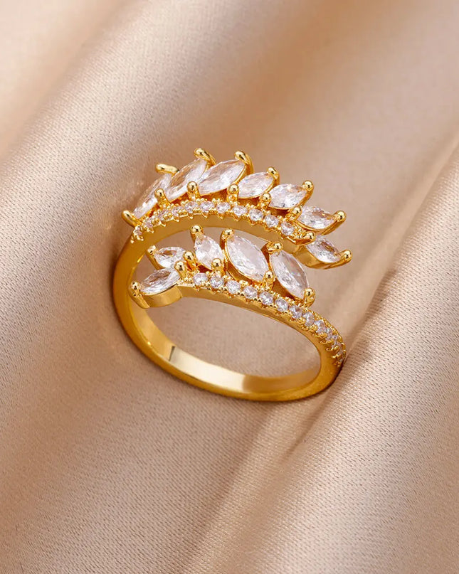 Issy Ring